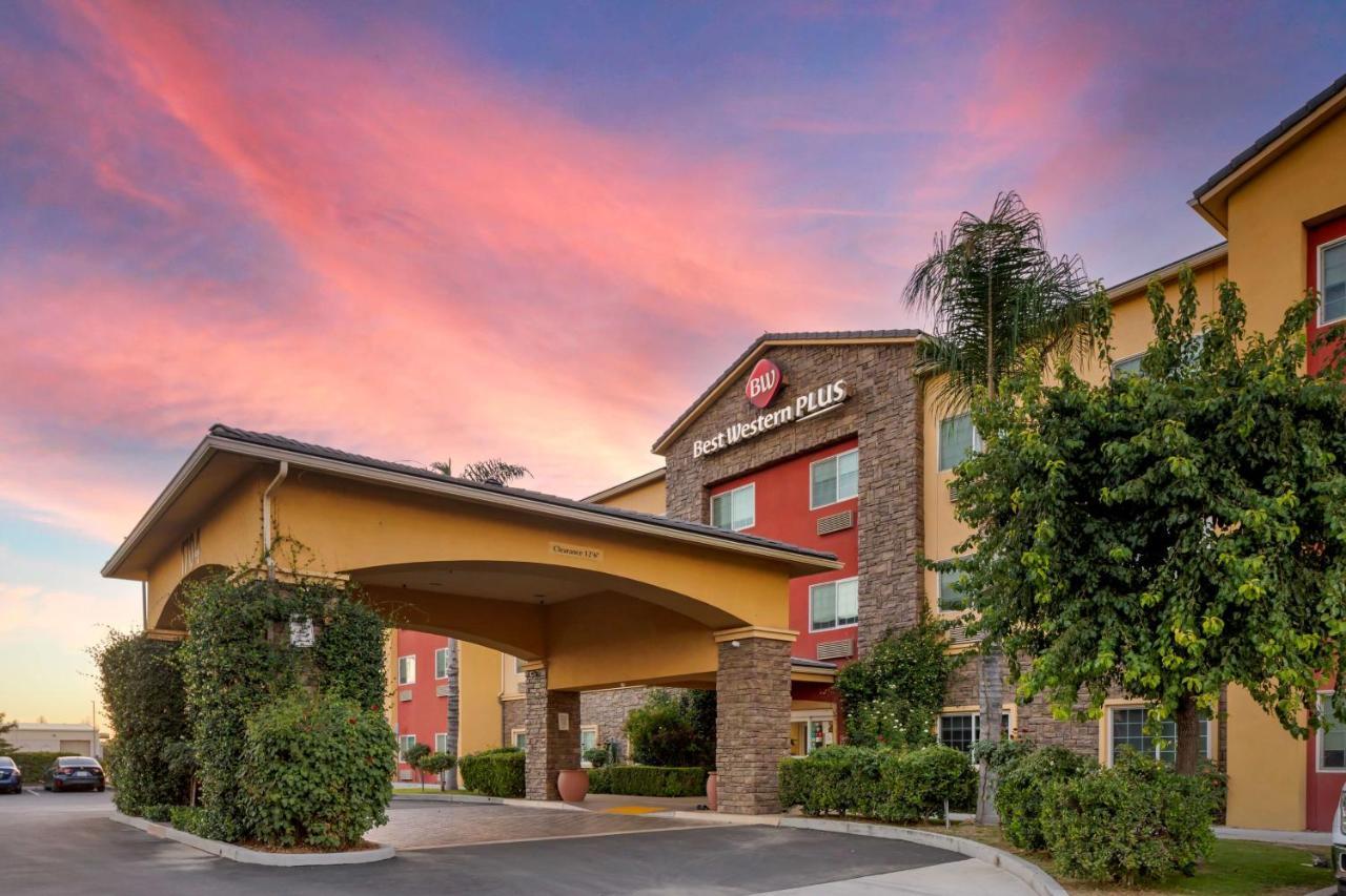 Best Western Plus Wasco Inn & Suites Exterior foto