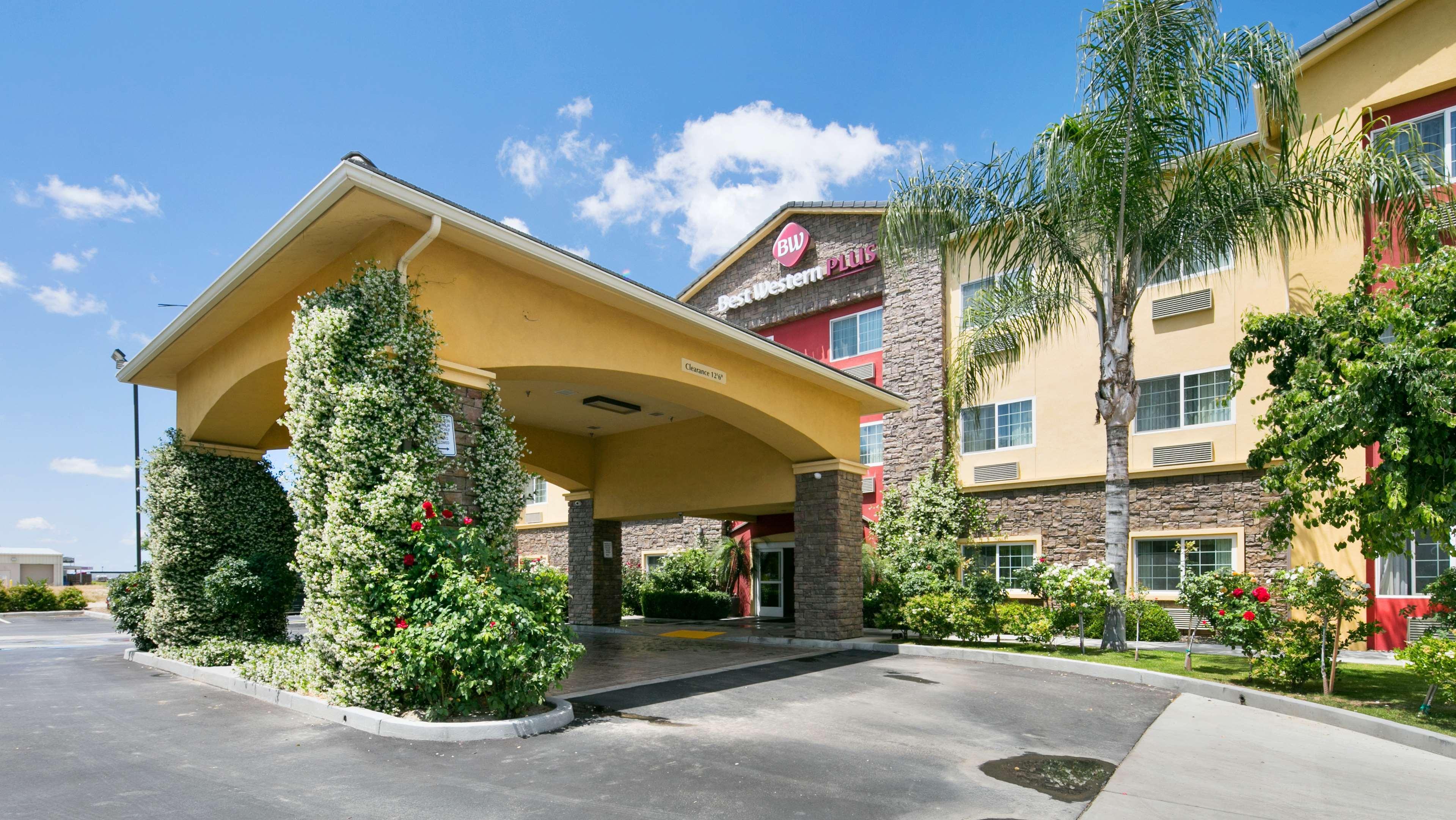 Best Western Plus Wasco Inn & Suites Exterior foto